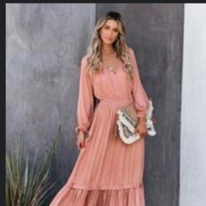 Vici Pink Midi Dress